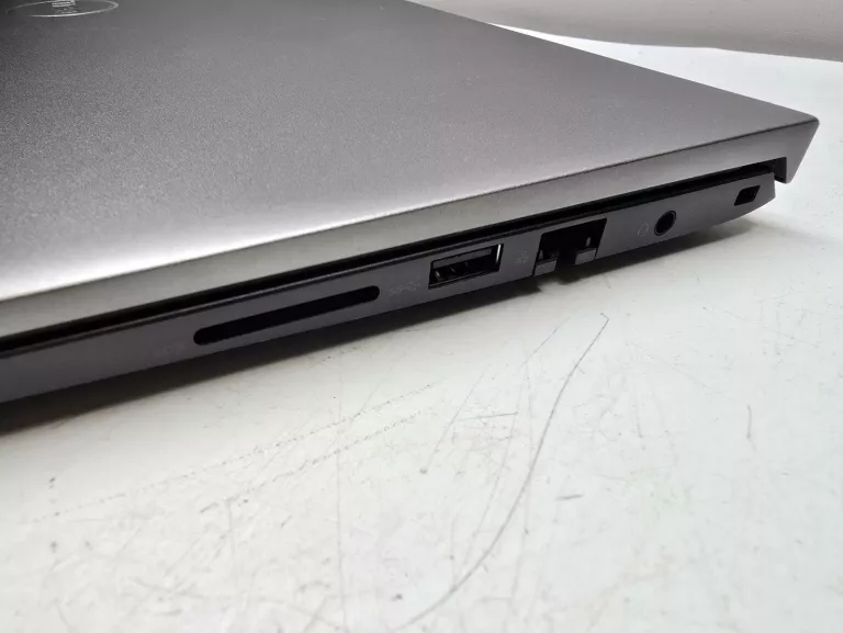 LAPTOP DELL VOSTRO 15 5510 I5-11300H 8/512 GB SSD