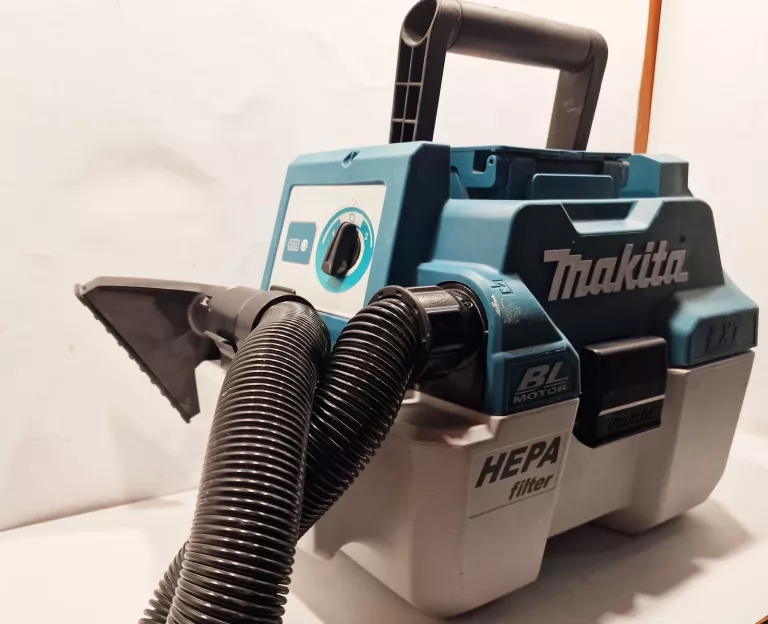 ODKURZACZ AKUMULATOROWY MAKITA DVC750L 18 V 2023