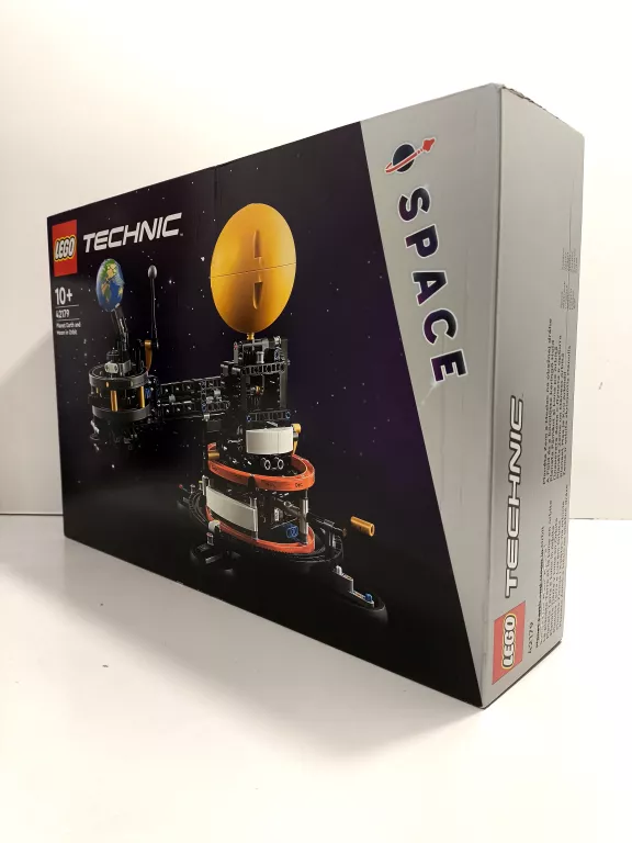 PLANETA ZIEMIA I KSIĘŻYC NA ORBICIE 42179 LEGO TECHNIC