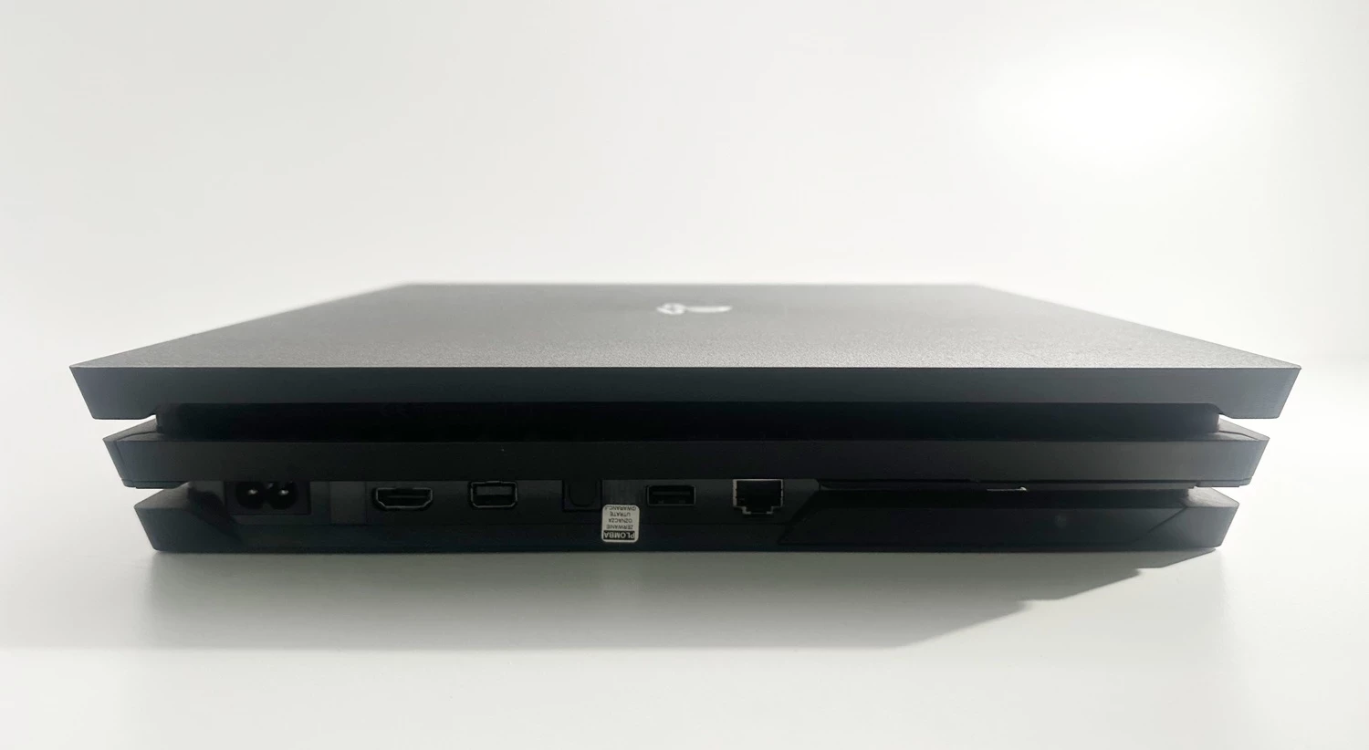 konsola-ps4-pro-1tb-stan-11323-2