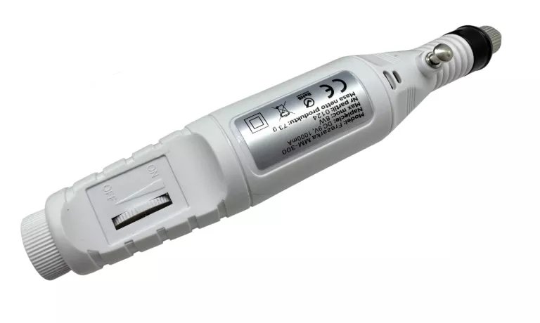 kompaktowa-frezarka-do-paznokci-bloom-nails-jak-nowa-stan-11323-238058