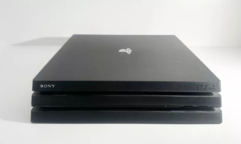 konsola-ps4-pro-1tb-kod-producenta-cuh-7208b