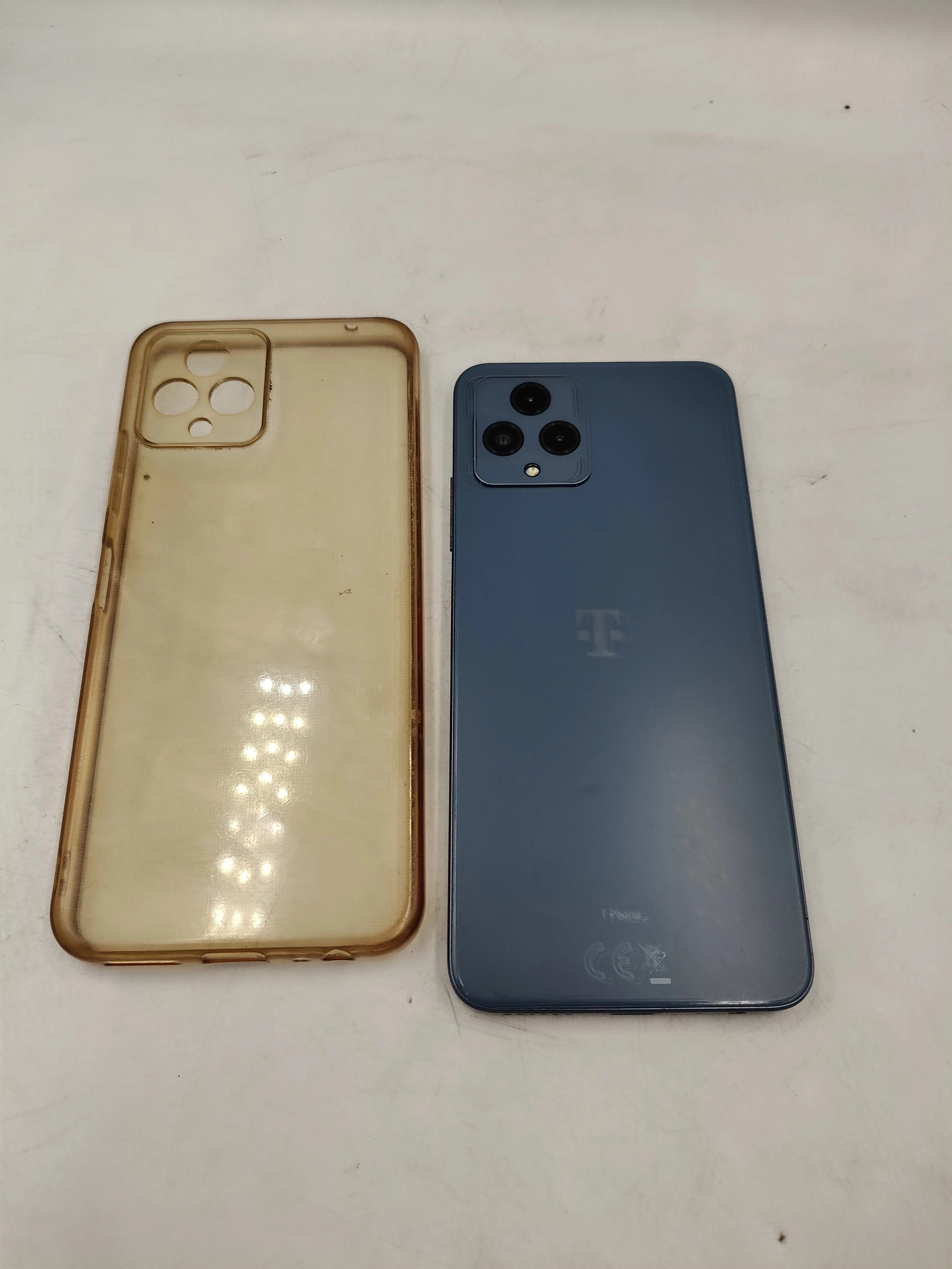 telefon-t-phone-5g-stan-11323-2