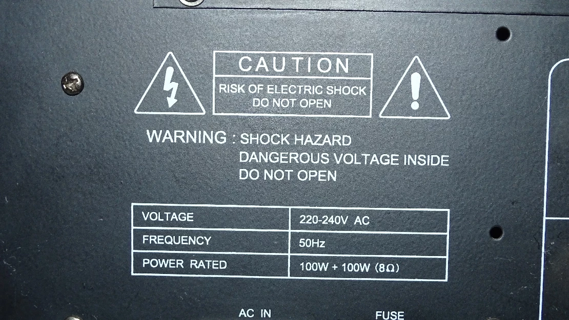 wzmacniacz-tranzystorowo-lampowy-vincent-sv-226-liczba-kanalow-5