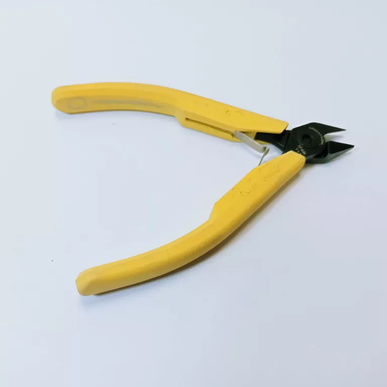 SZCZYPCE BOCZNE LINDSTROM 8154