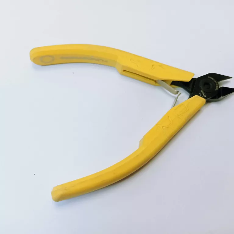 SZCZYPCE BOCZNE LINDSTROM 8154