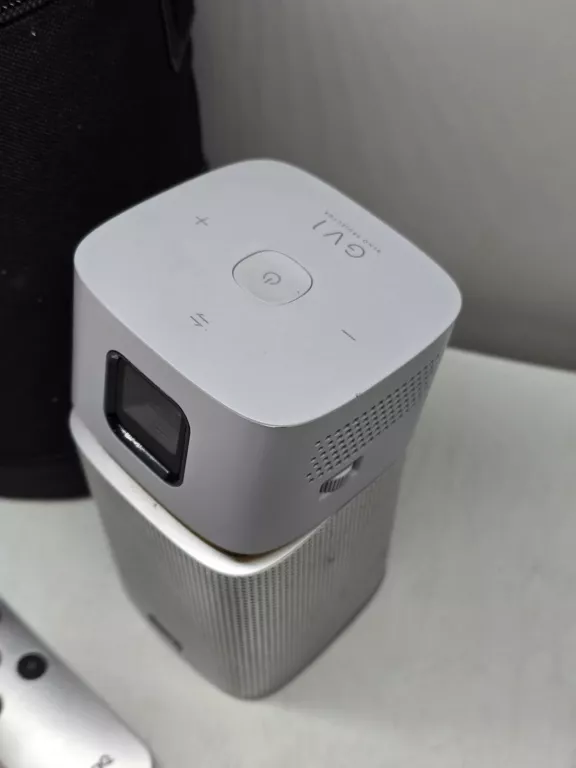 PRZENOŚNY PROJEKTOR BENQ GV1 100 CALI ANDROID