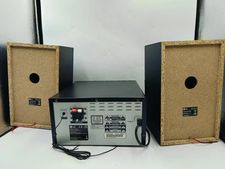 WIEŻA LG CM2460