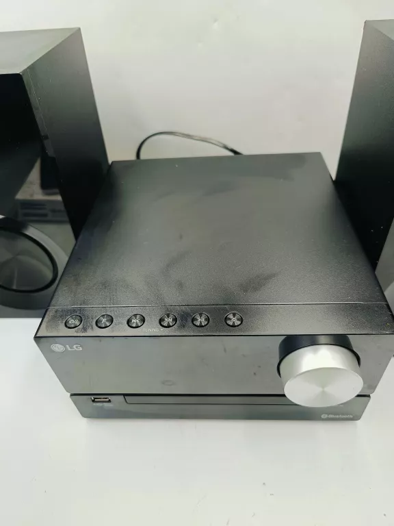 WIEŻA LG CM2460