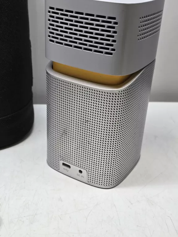 PRZENOŚNY PROJEKTOR BENQ GV1 100 CALI ANDROID