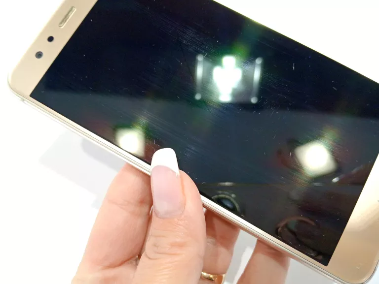 TELEFON HUAWEI P10 LITE 3/32GB ZŁOTY