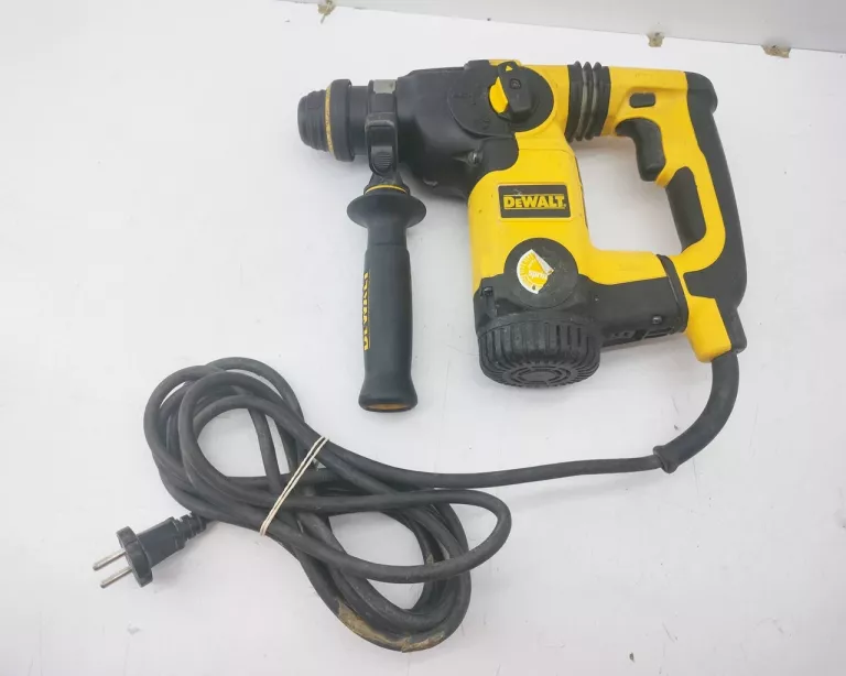 MŁOTOWIERTARKA DEWALT D25323