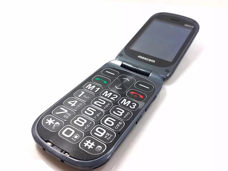 TELEFON MAXCOM MM826 KLAPKA