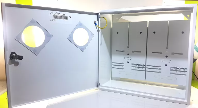 ROZDZIELNICA LICZNIKOWA  NATYNKOWA (2X LICZNIK 3-FAZOWY) MAR-STEF RLN-2L3F