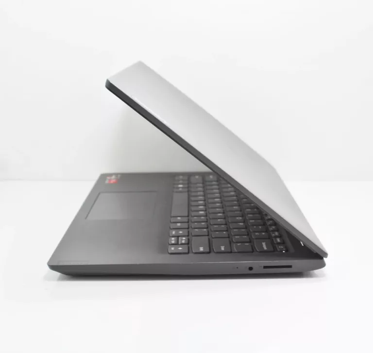 LAPTOP LENOVO V14-ADA R3 8GB 256GB SSD WIN11