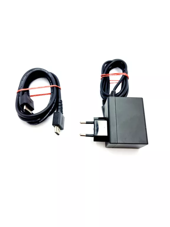 NINTENDO SWITCH KOMPLET + 2 GRY