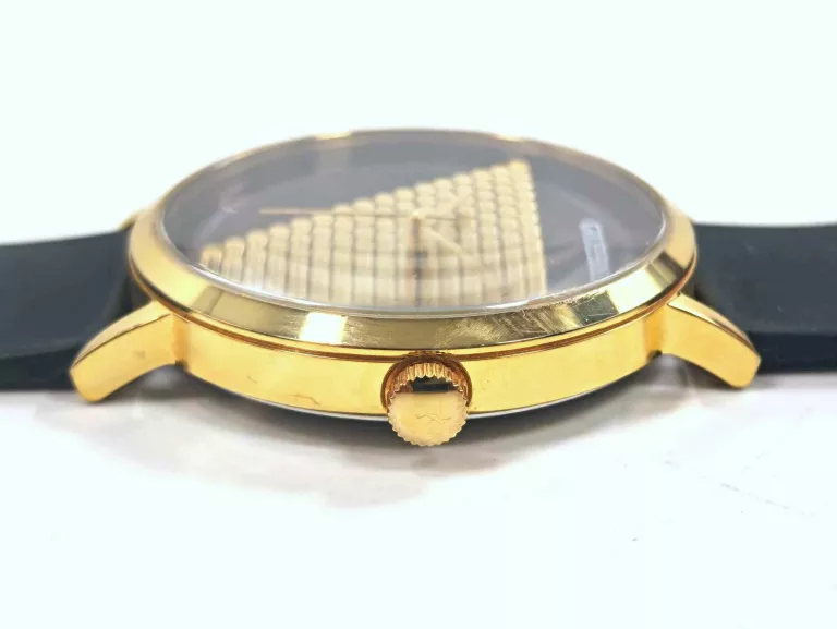 MODNY ZEGAREK GUESS W1161G1 WIECZOROWY CZARNO-ZŁOTY Z LOGO - NA PASKU