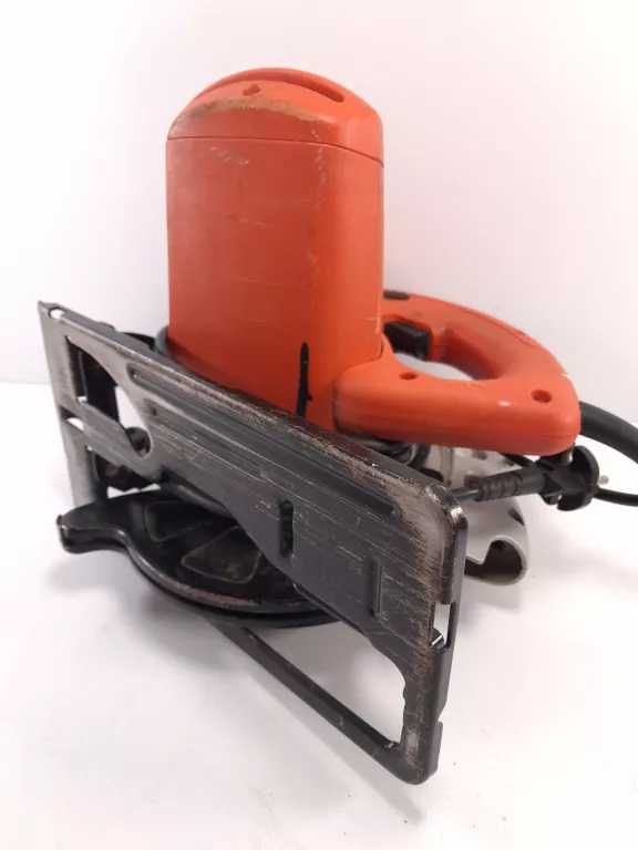 PIŁA TARCZOWA BLACK&DECKER CD601