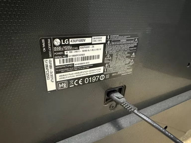 TELEWIZOR LG 43UF680V ULTRA HD