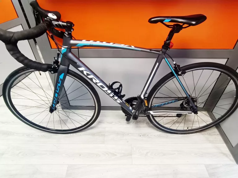 rower-szosowy-kross-vento-30-rama-22-cale-kolo-28-szary-osiedle-czecha-96-poznan