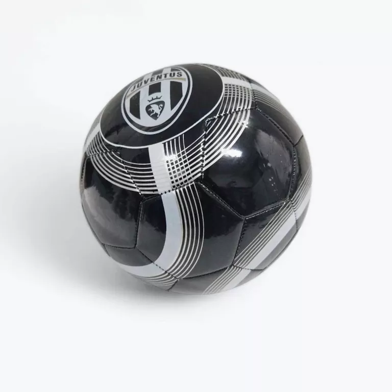 PIŁKA DO PIŁKI NOŻNEJ JUVENTUS
