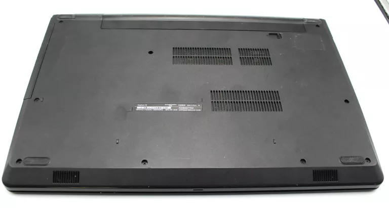 LAPTOP DELL INSPIRION 15 3000 INTEL CORE I5-7200U 8GB RAM