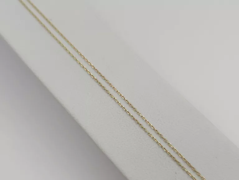 ZŁOTY ŁAŃCUSZEK CELEBRYTKA KRZYŻYK - 585 14K 50CM 1,60G