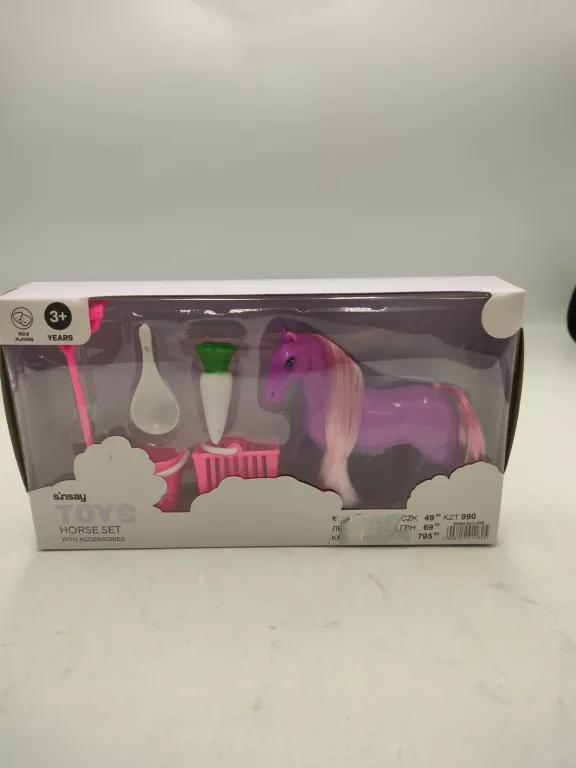 ZABAWKOWY KONIK Z AKCESORIAMI TOYS HORSE SET