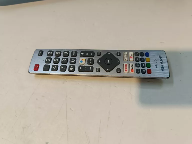 telewizor-sharp-32bi3ea-pilot-typ-telewizora-211486-250142