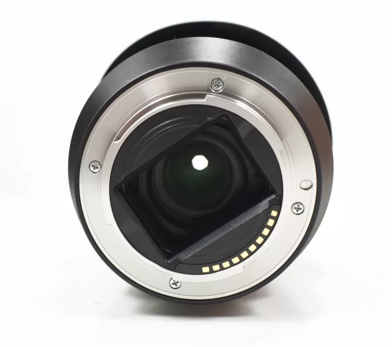 OBIEKTYW SONY FE 24-70 F4 ZA OSS VARIO-TESSAR T*
