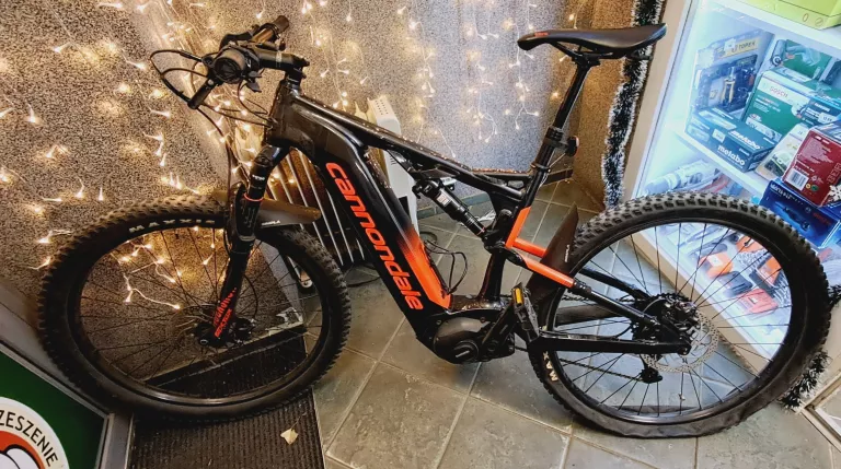 ROWER ELEKTRYCZNY CANNONDALE CUJO NEO 130 3