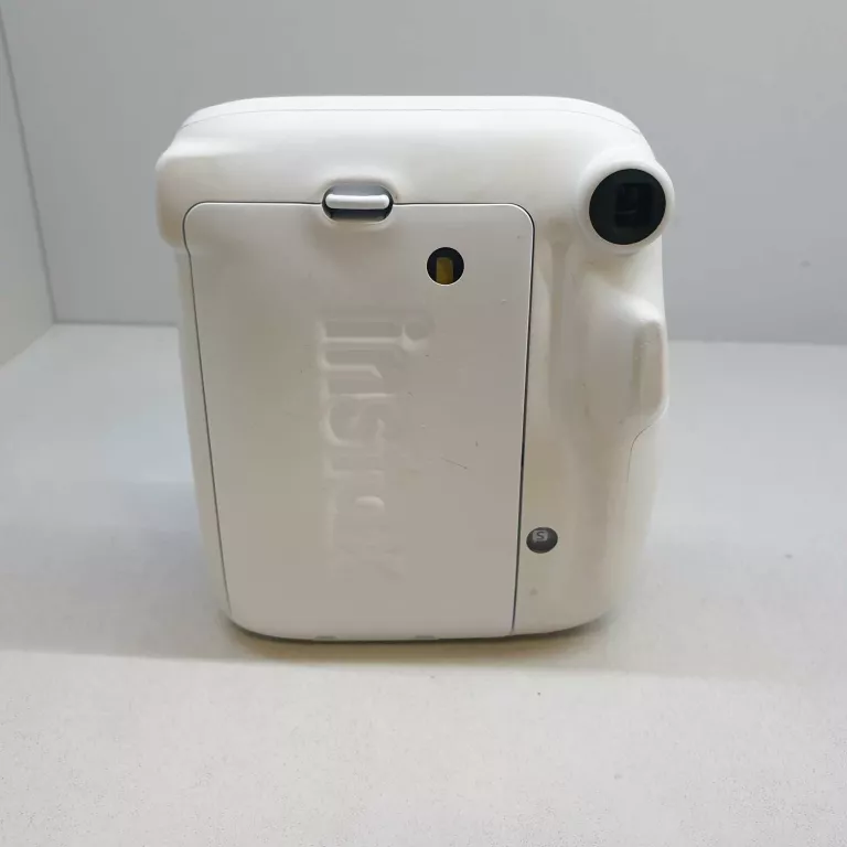 APARAT INSTAX MINI 11 KOMPLET