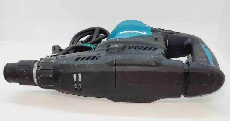 MŁOT UDAROWO-OBROTOWY MAKITA HR3001CJ