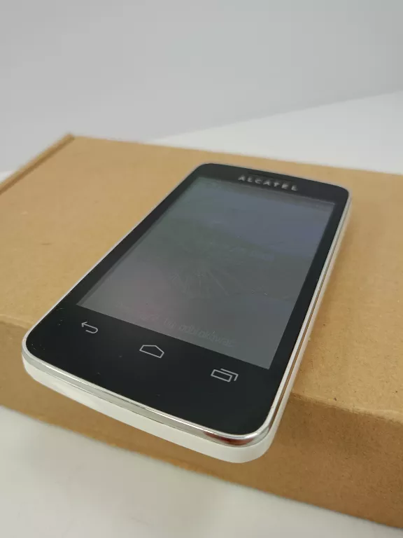 TELEFON ALCATEL 3040G