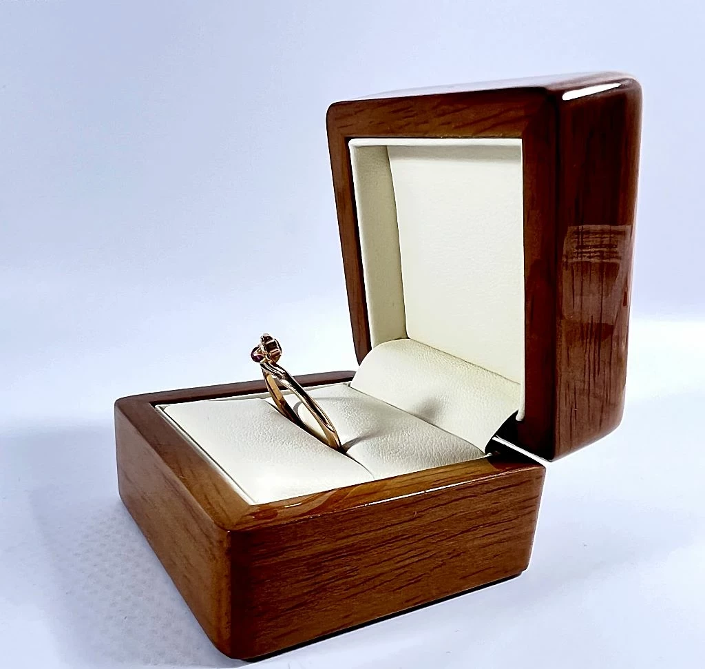 zloty-pierscionek-kwiatek-585-172g-r16-rodzaj-2205-2