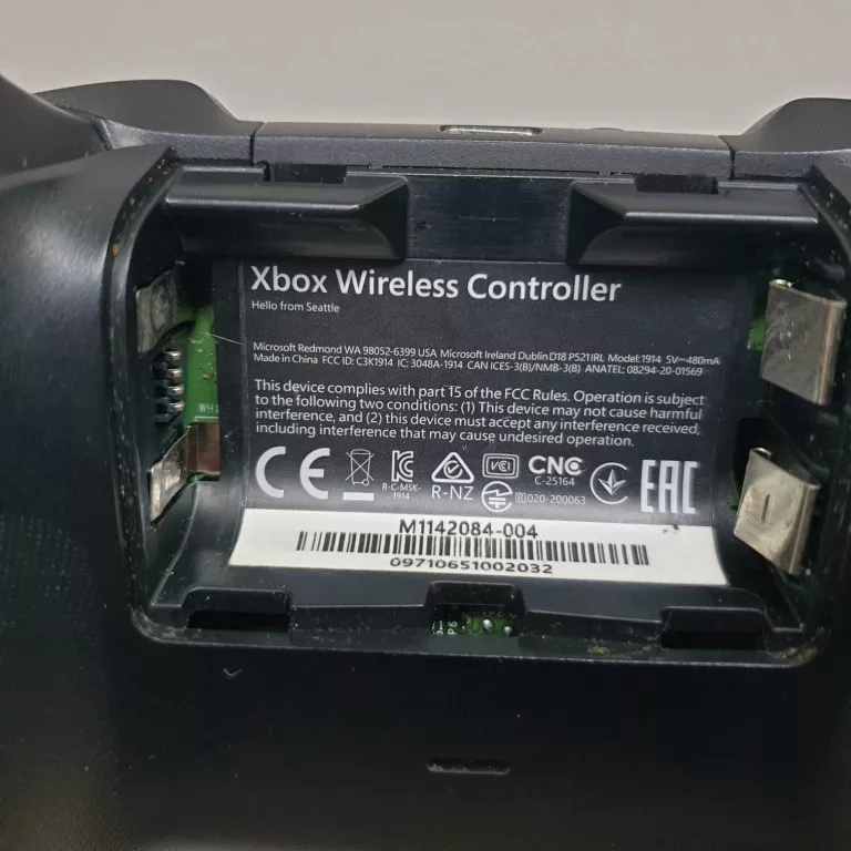 PAD KONTROLER XBOX ONE PUDEŁKO