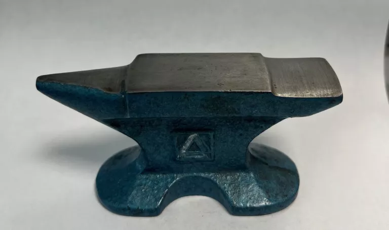 stare-mini-kowadlo-sygn-wroclawska-80-legnica