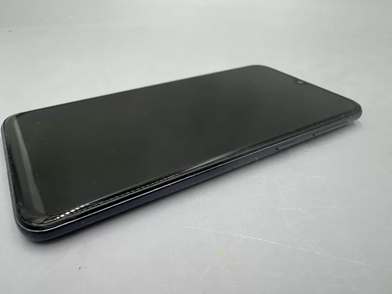 telefon-samsung-galaxy-a20e-solo-stan-11323-238062