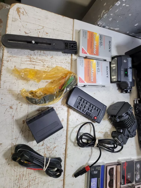 KAMERA SONY HVR-Z1E *ZESTAW AKCESORIA*