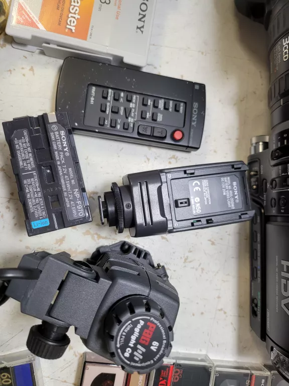 KAMERA SONY HVR-Z1E *ZESTAW AKCESORIA*
