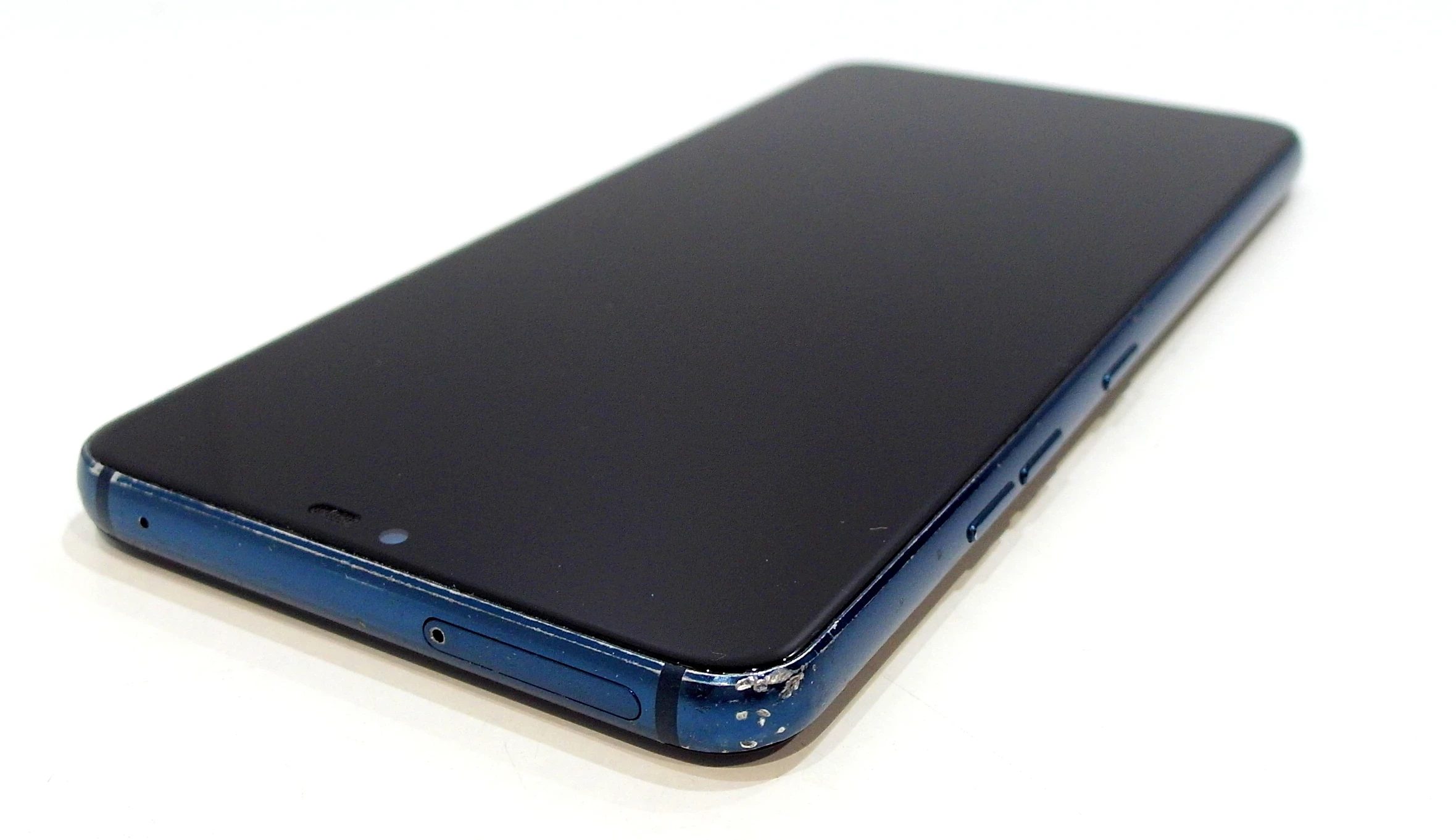 telefon-smartfon-lg-g7-thinq-g710n-464gb-lte-kod-producenta-g7-thinq