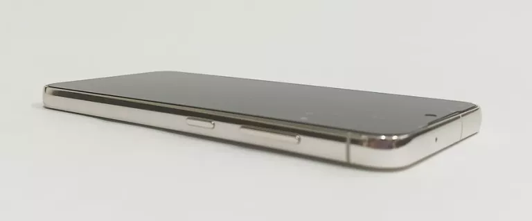 telefon-samsung-galaxy-s23-256gb-opis-stan-11323-2