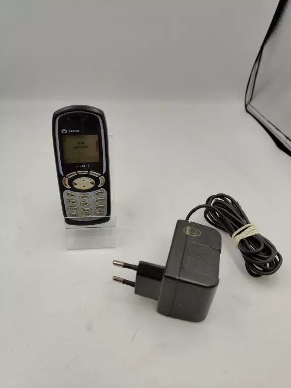 TELEFON SAGEM MYX-1 + ŁAD SIMLOCK T-MOBLE