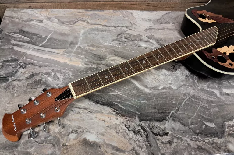 GITARA E-KLASYCZNA HARLEY BENTON HBO-850