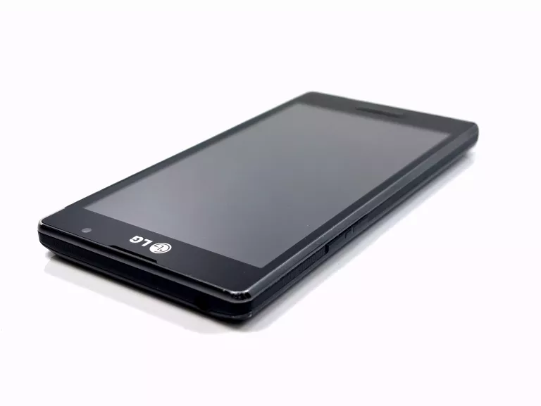 TELEFON LG L9 P760
