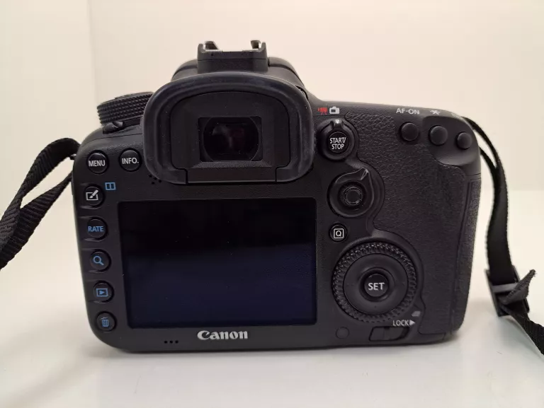 APARAT LUSTRZANKA CANON EOS 7D MARK II / PRZEBIEG: 48TYŚ