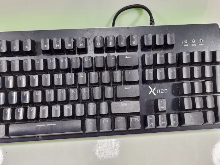 X NEO BST-830 L KLAWIATURA