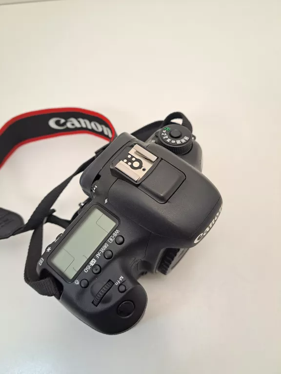 APARAT LUSTRZANKA CANON EOS 7D MARK II / PRZEBIEG: 48TYŚ