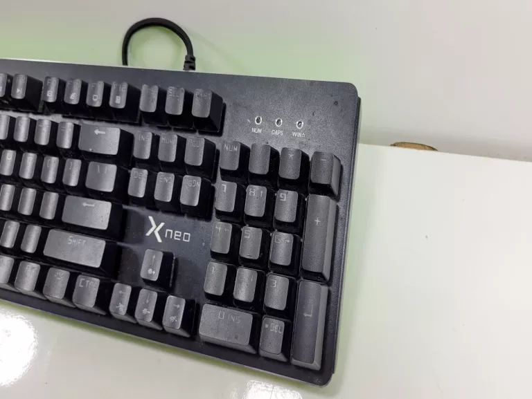 X NEO BST-830 L KLAWIATURA