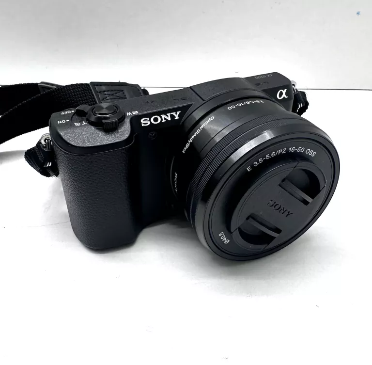 APARAT SONY ALPHA A5100 BEZLUSTERKOWIEC + OBIEKTYW